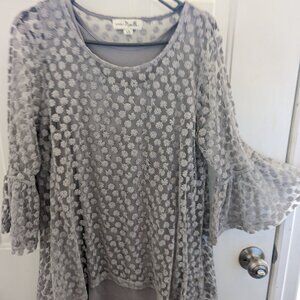 Simply Noelle grey lined blouse with embroidered overlay 3/4 sleeve sz L/XL
